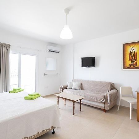 Christothea Apartments Ayia Napa Exteriör bild