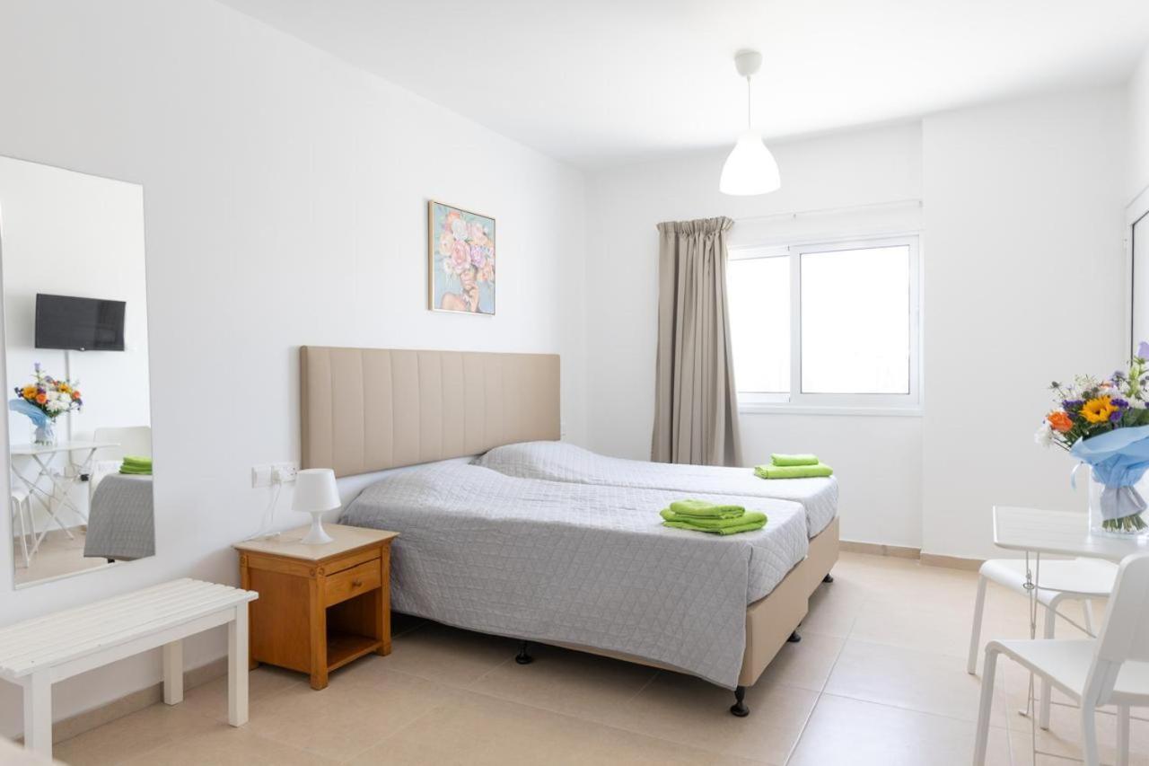 Christothea Apartments Ayia Napa Exteriör bild