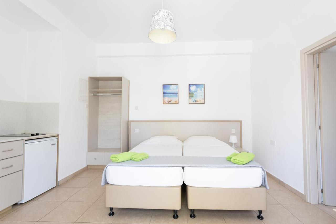 Christothea Apartments Ayia Napa Exteriör bild