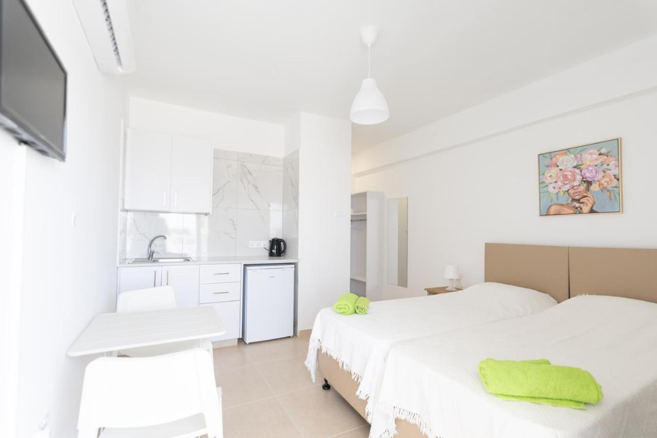 Christothea Apartments Ayia Napa Exteriör bild